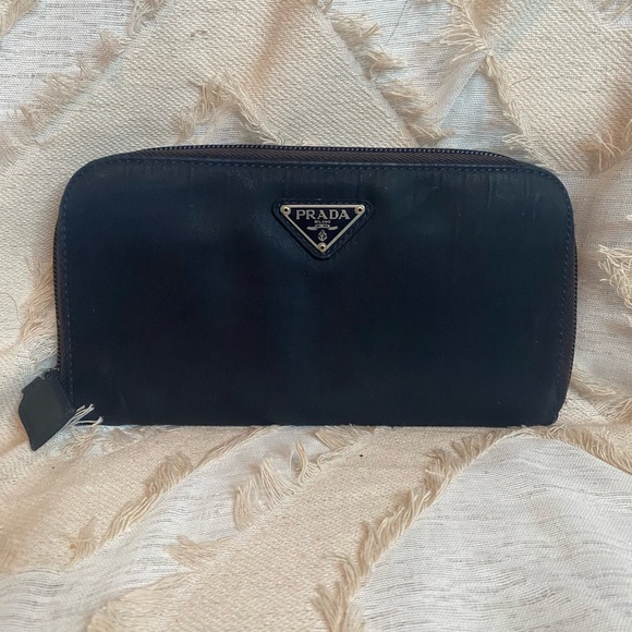 Prada nylon wallet. - Picture 7 of 12